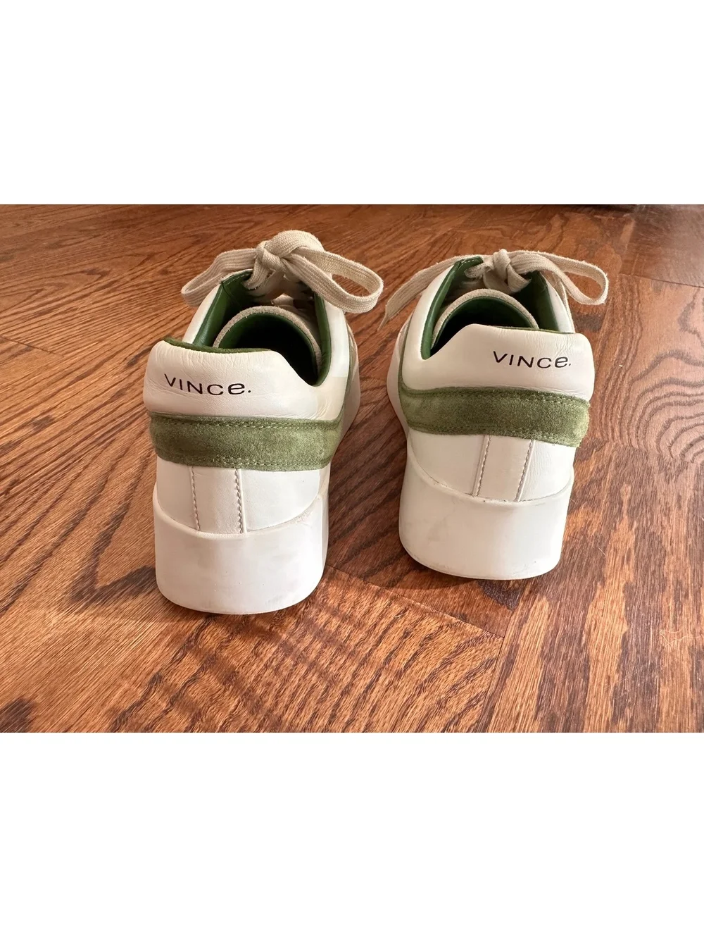 Vince Women's Warren Court Platform Sneakers in White and Green Leather Size 8.5